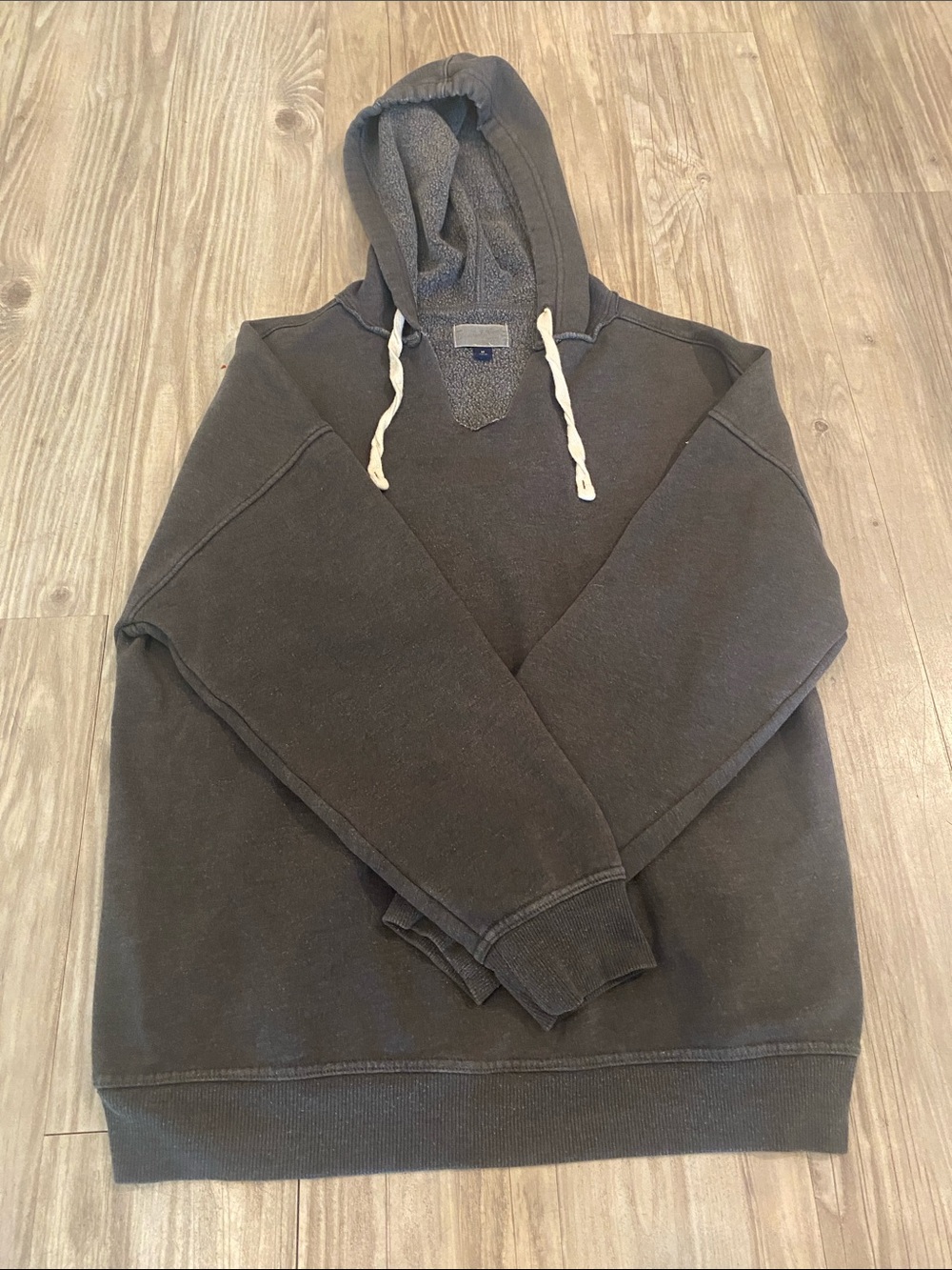 Universal Thread Woman’s Oversized Grey Crewneck